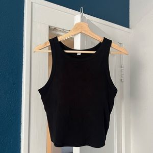 Uniqlo Ribbed Cropped Sleeveless Tank